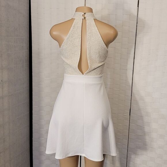 CLOTHING BFF SHORT HALTER NECK SLEEVELESS DRESS - Picture 6 of 14